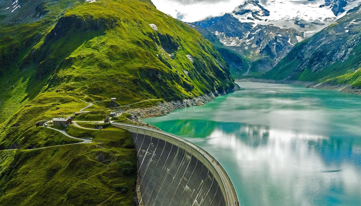 حوزه ی آب و سد سازی 